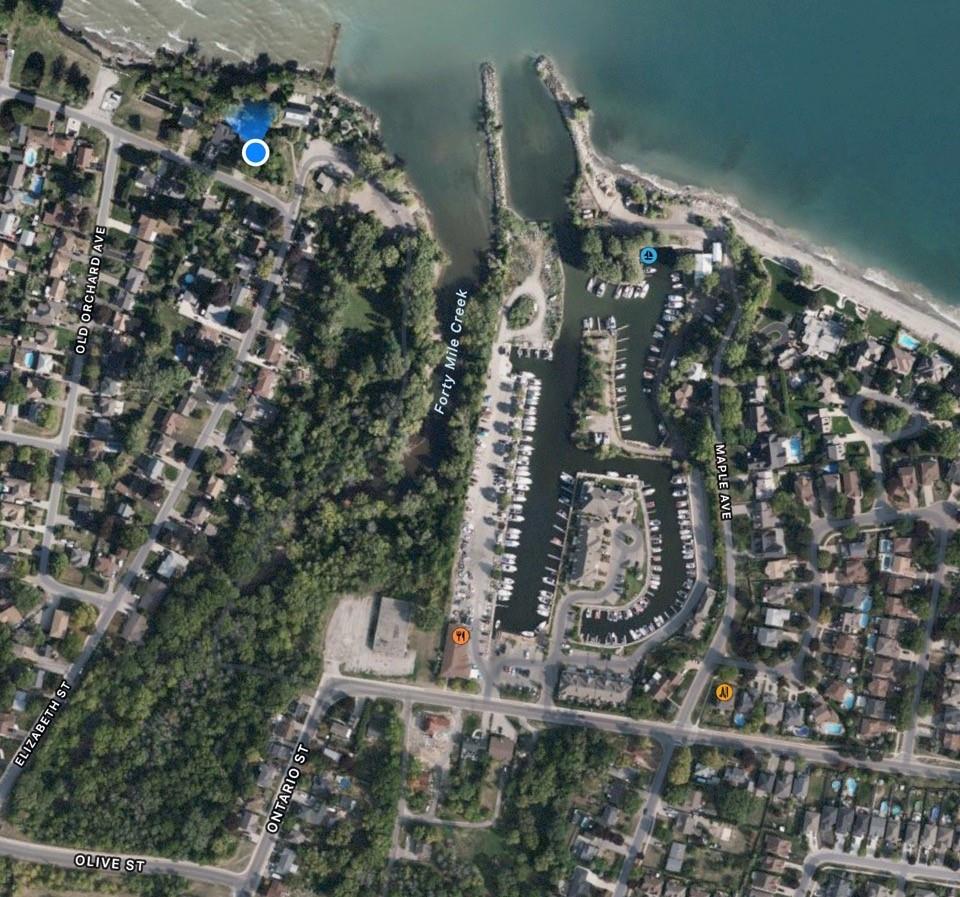 2 LAKESIDE Drive
