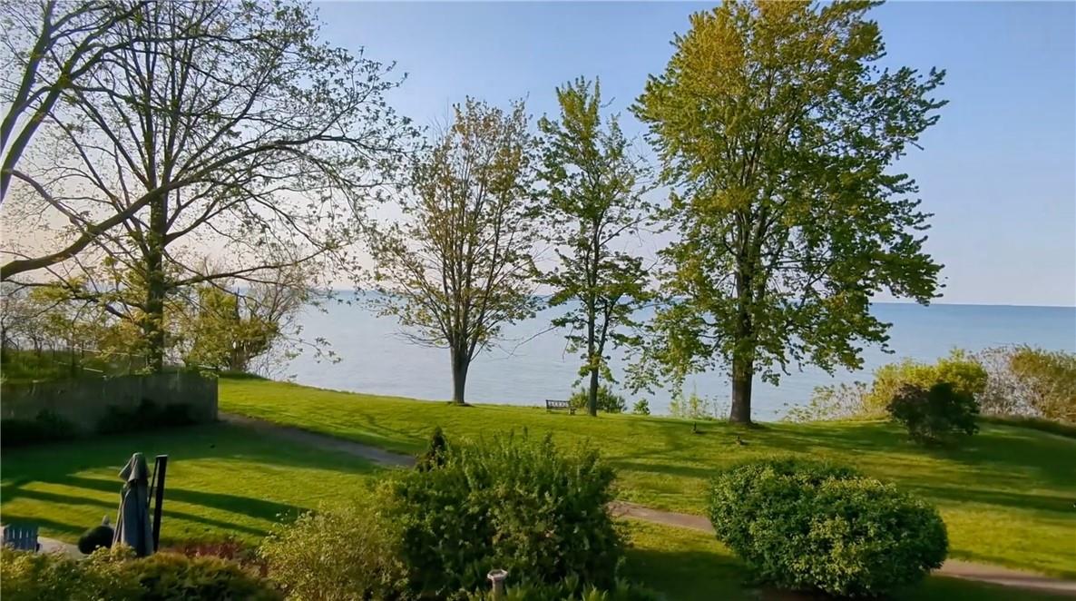 2 LAKESIDE Drive