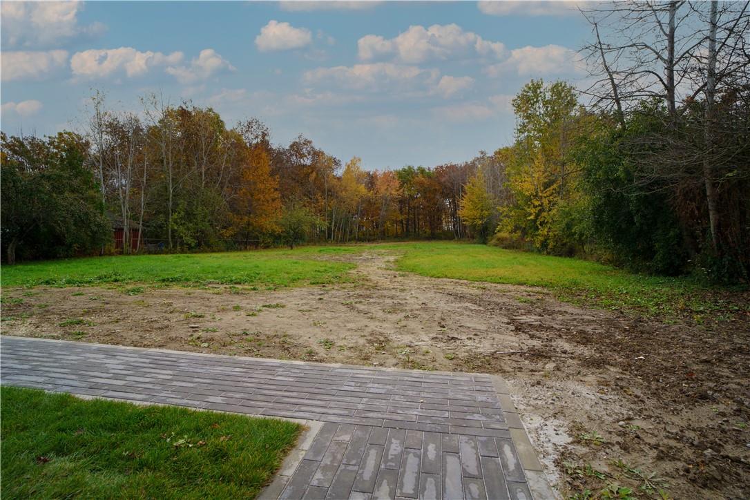 100 GREEN MOUNTAIN Road E