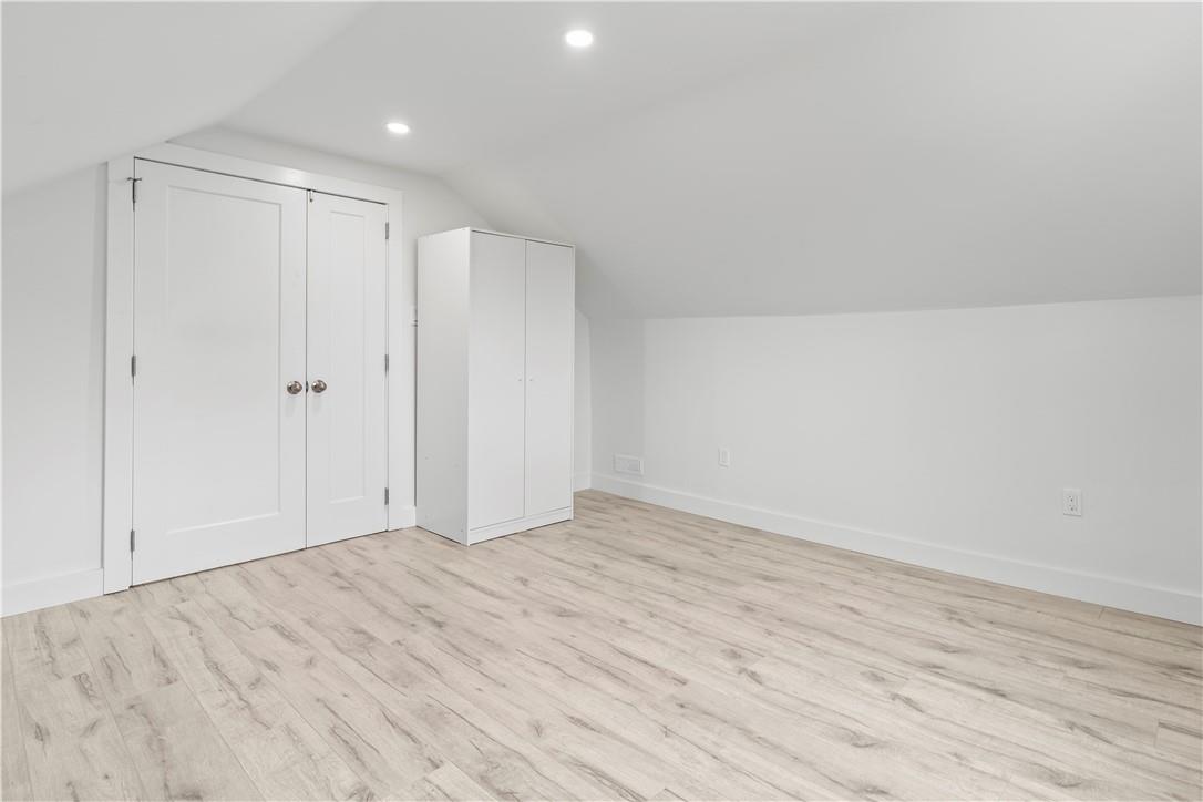 100 GREEN MOUNTAIN Road E