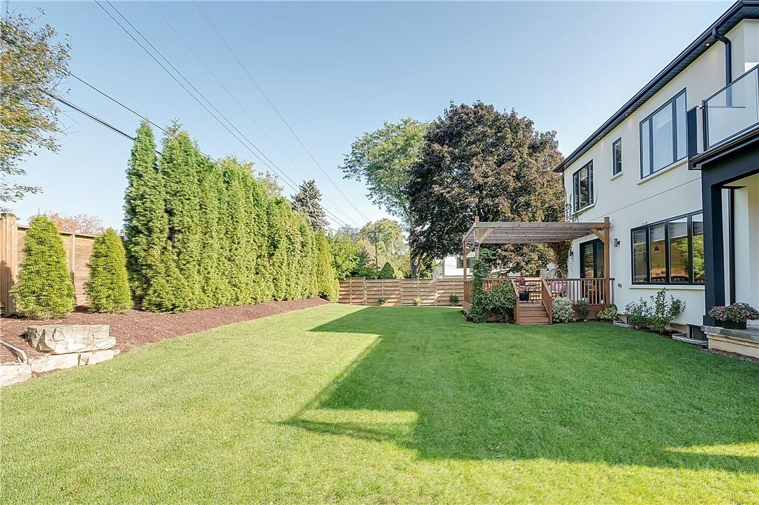 114 Oneida Boulevard