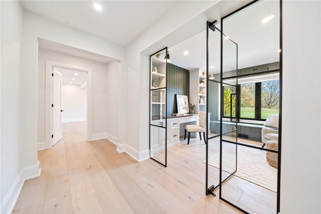 870 GOVERNORS Road