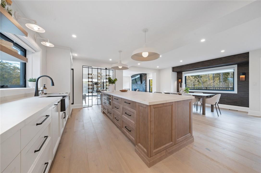 870 GOVERNORS Road