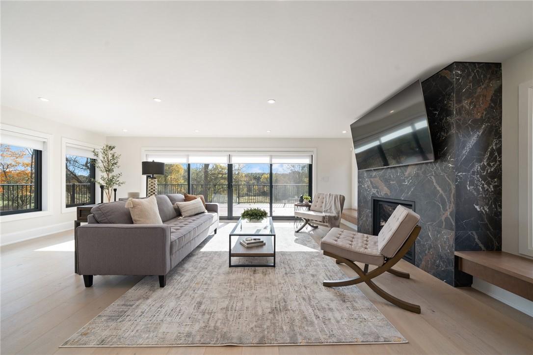 870 GOVERNORS Road