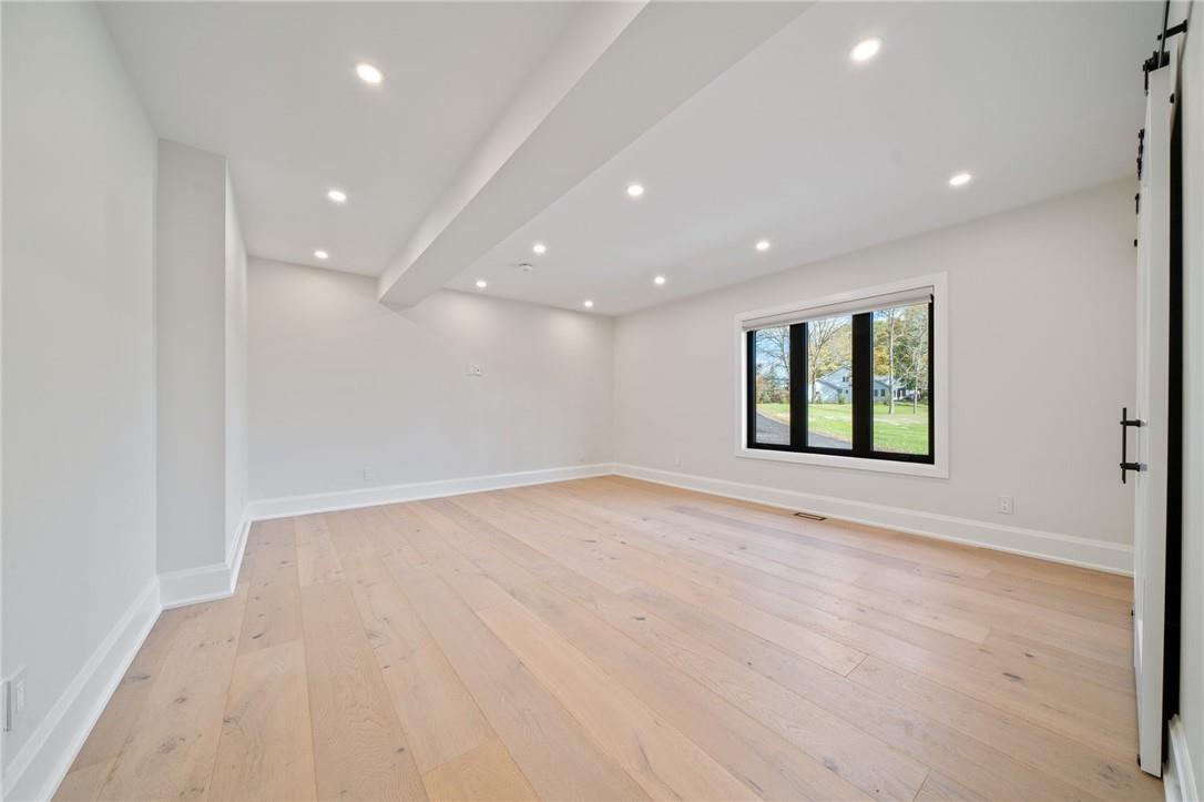 870 GOVERNORS Road