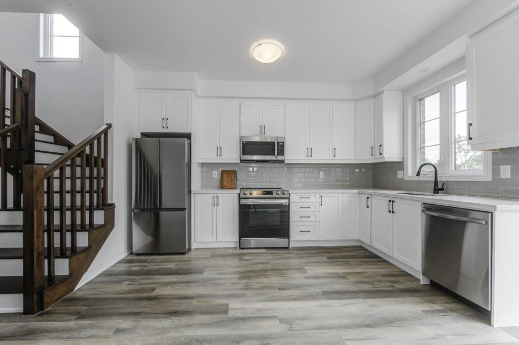 120 COURT Drive|Unit #76