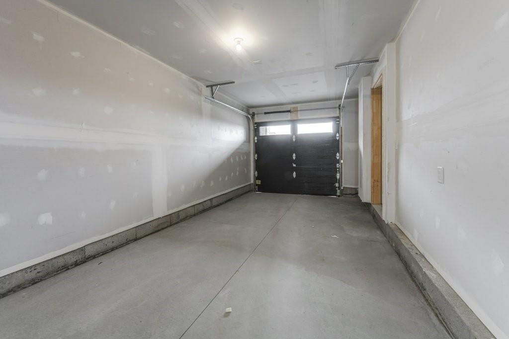 120 COURT Drive|Unit #76