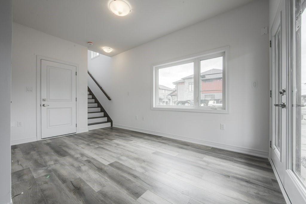 120 COURT Drive|Unit #76