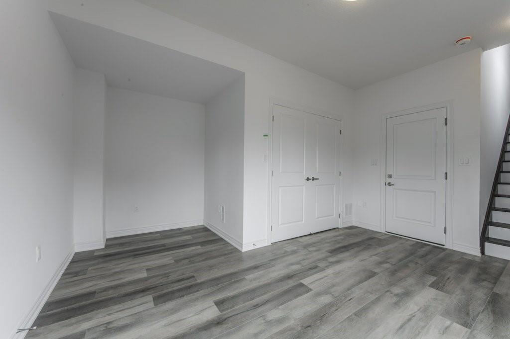 120 COURT Drive|Unit #76