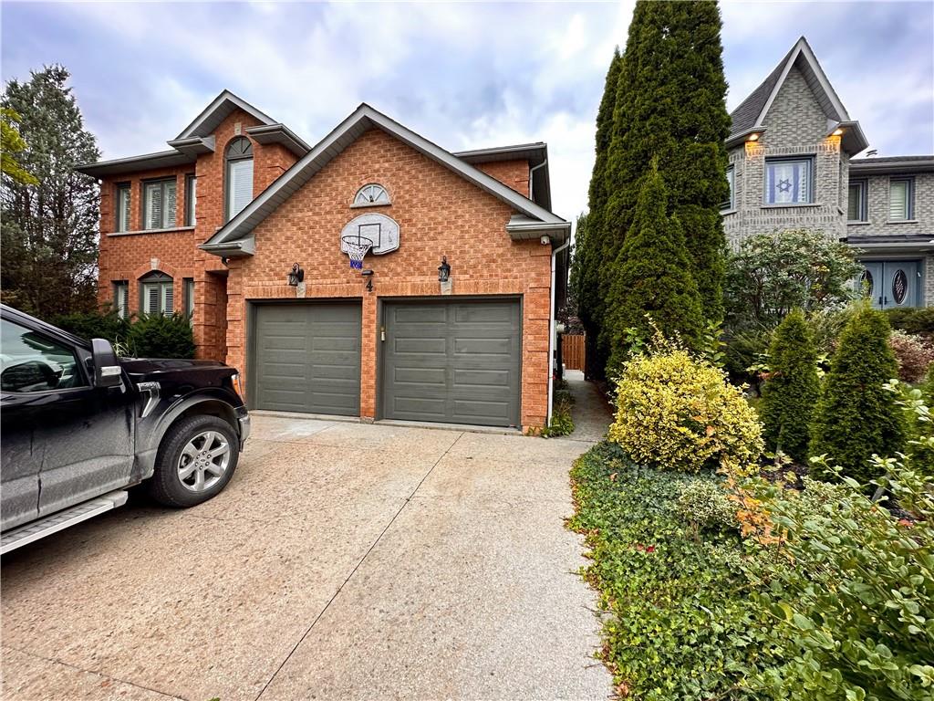 4 GOLFVIEW Crescent|Unit #Lower