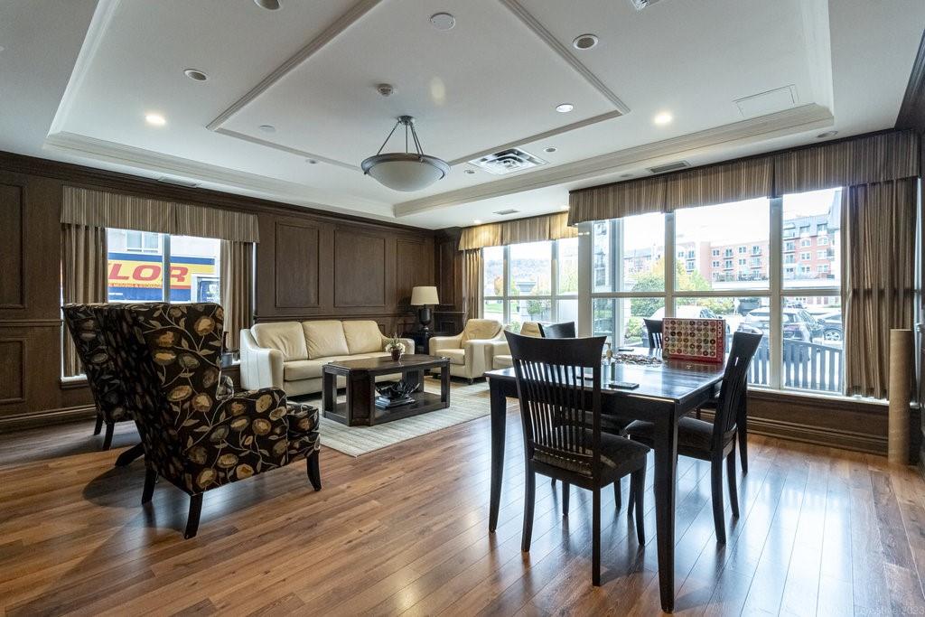 1000 Creekside Drive|Unit #402