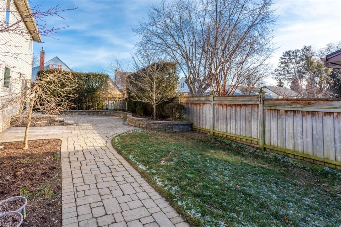 31 Galbraith Drive