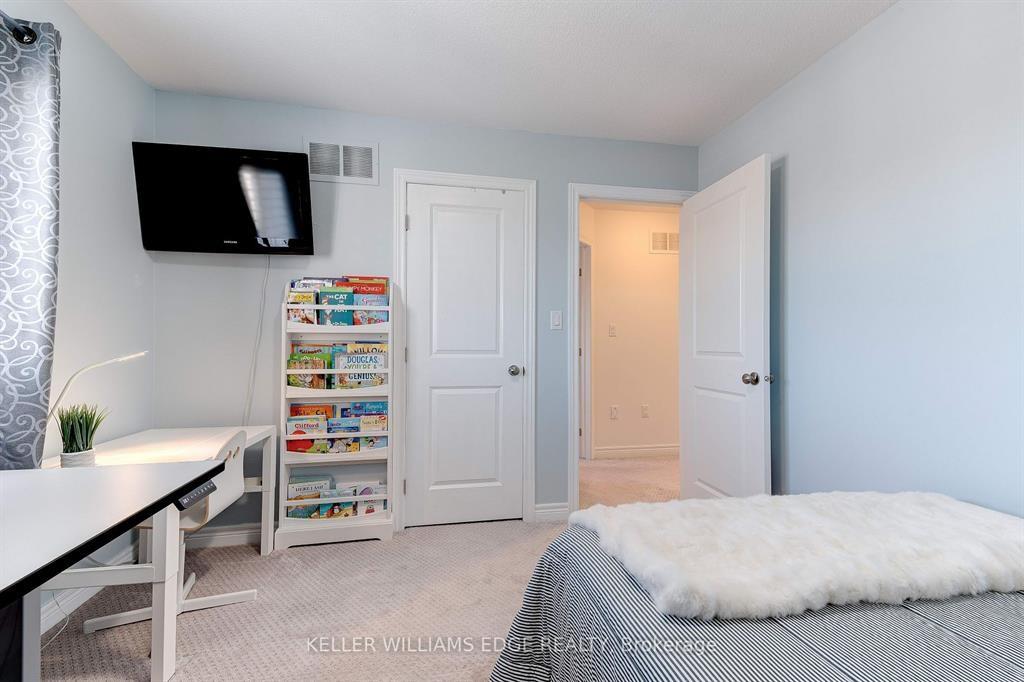3 MULBERRY Lane