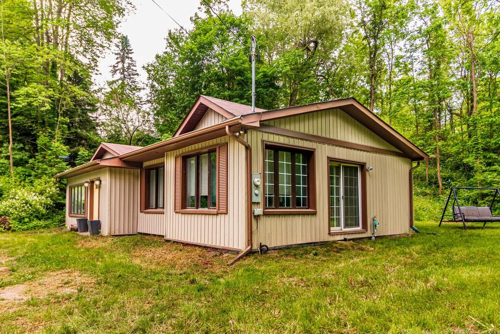 1004 Mineral Springs Road