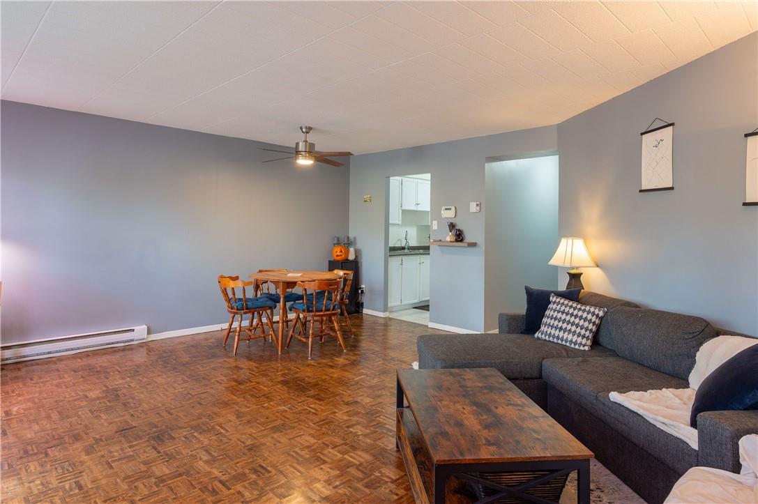 105 Conroy Crescent|Unit #411