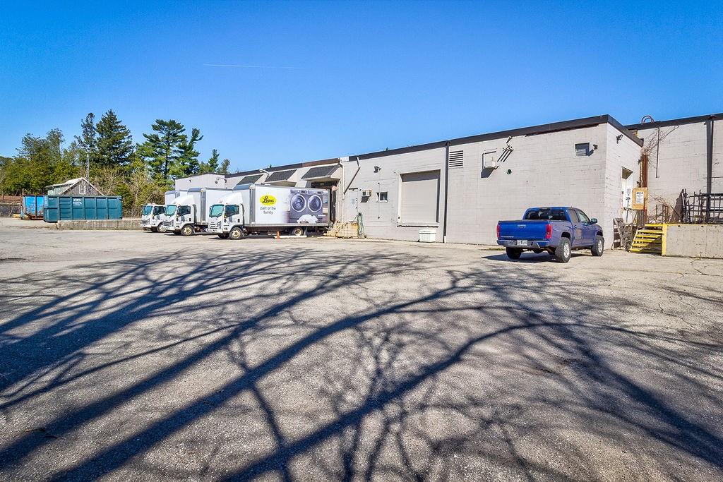 80 Second Avenue W