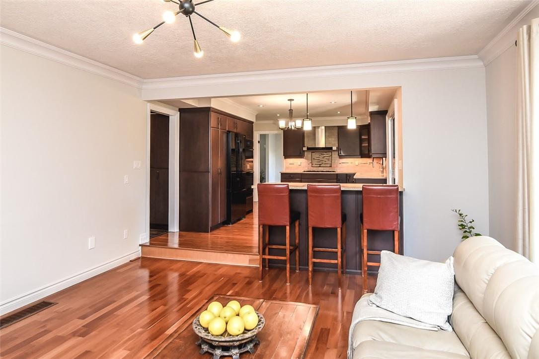 369 BROOKVIEW Court