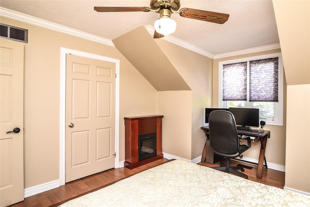 369 BROOKVIEW Court