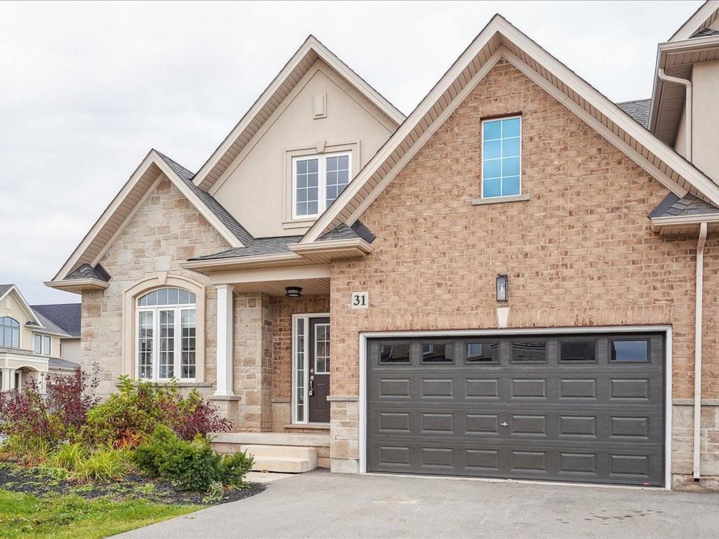 31 Foothills Lane