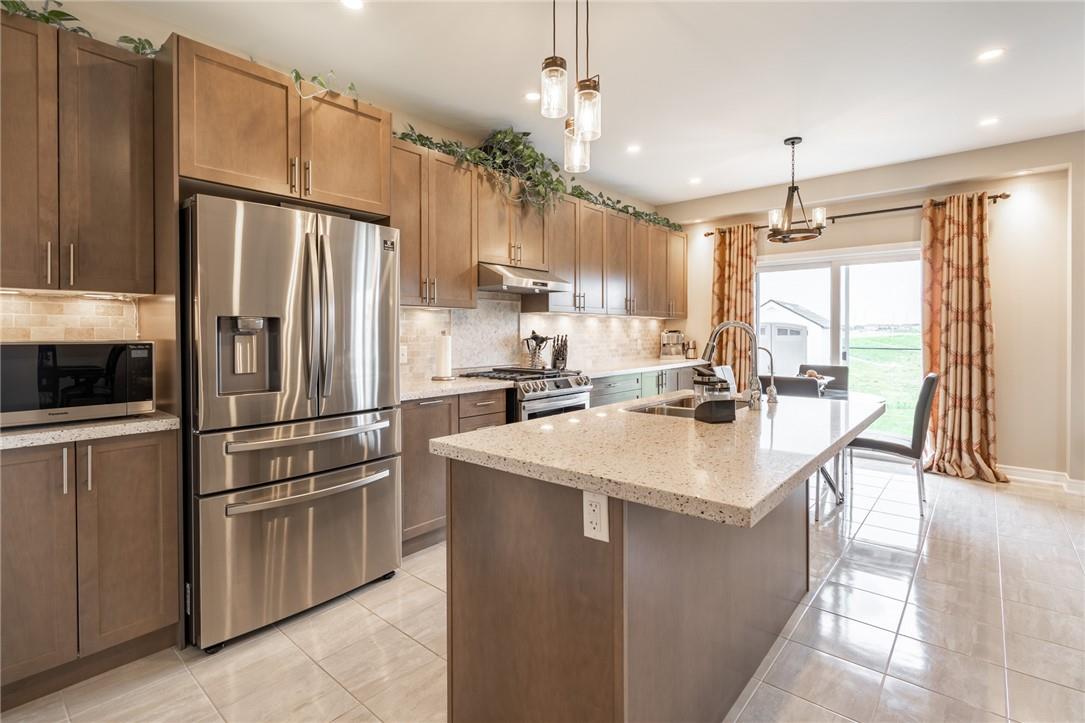 78 ROCKLEDGE Drive