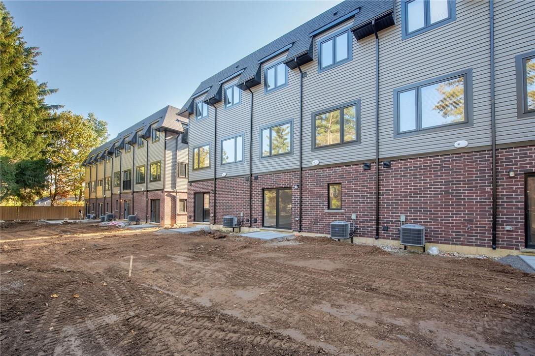 187 Wilson Street W|Unit #19