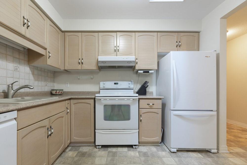 60 DUNDAS Street|Unit #6