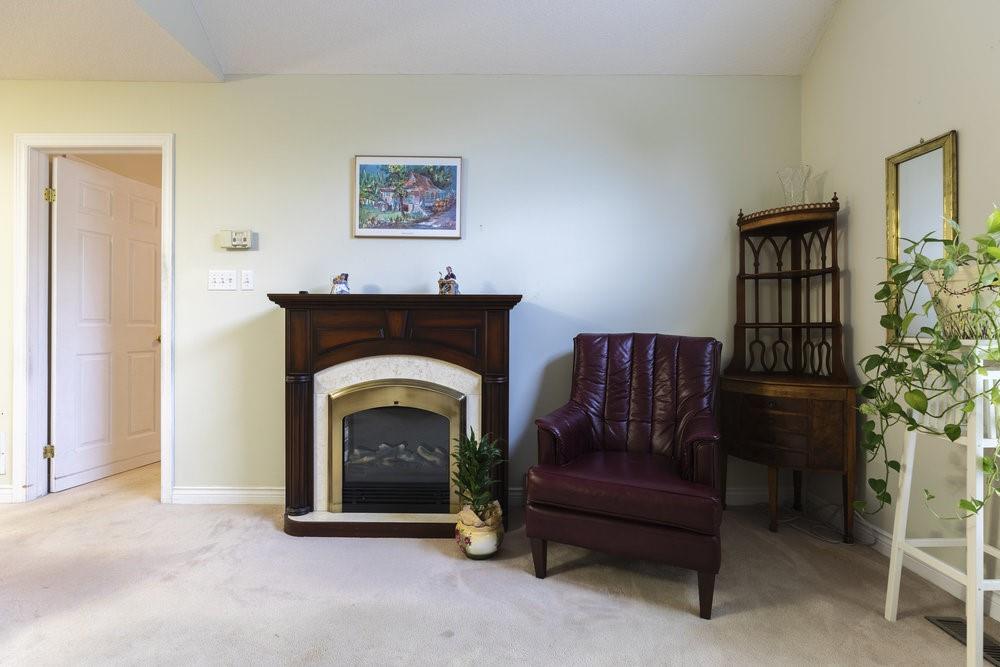 60 DUNDAS Street|Unit #6