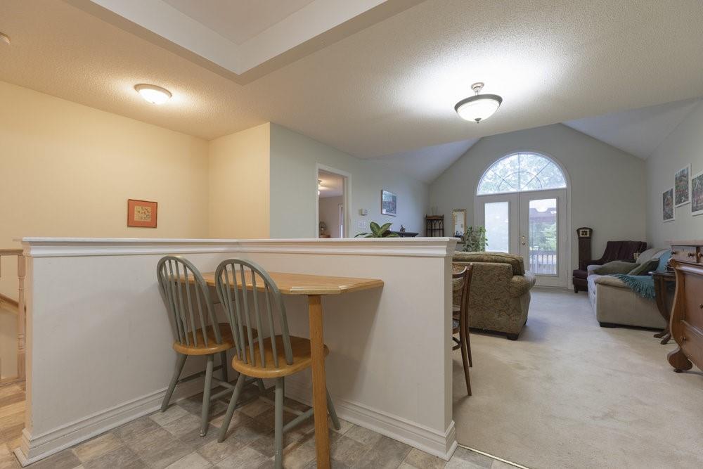 60 DUNDAS Street|Unit #6