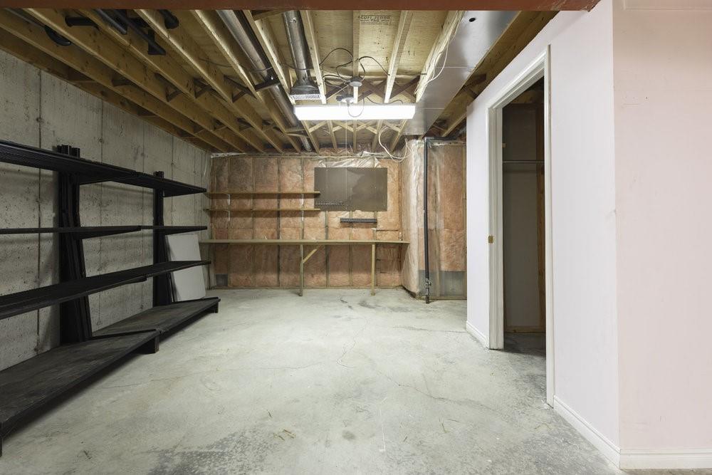 60 DUNDAS Street|Unit #6