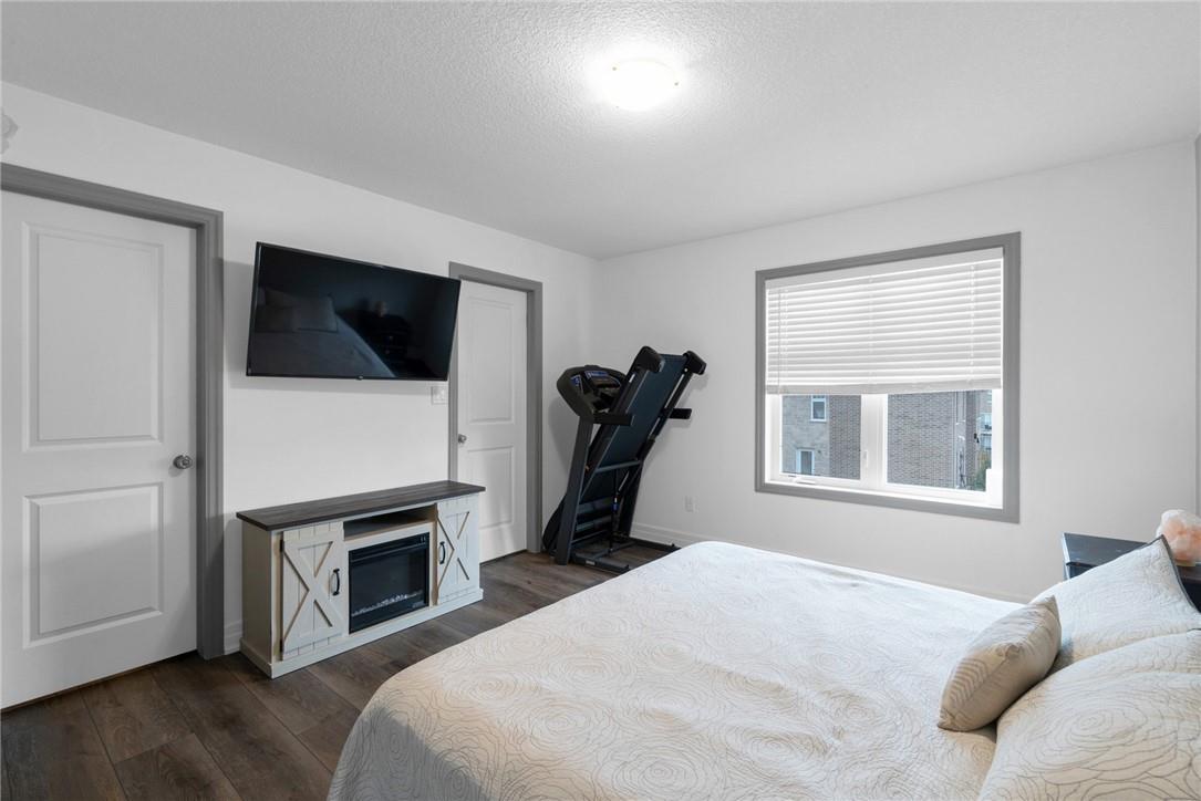 8 NATHAN Court