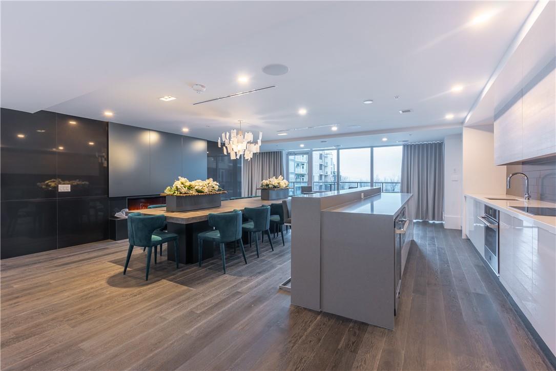 16 Concord Place|Unit #547