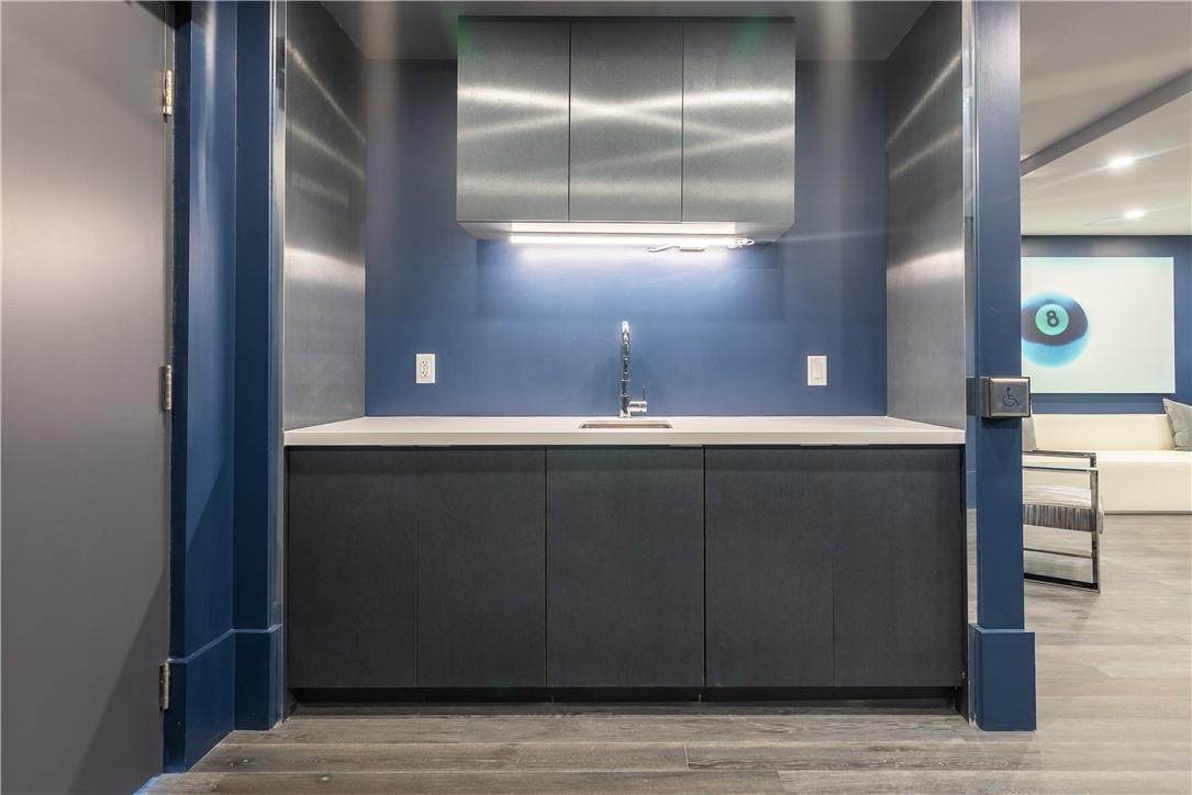 16 Concord Place|Unit #547