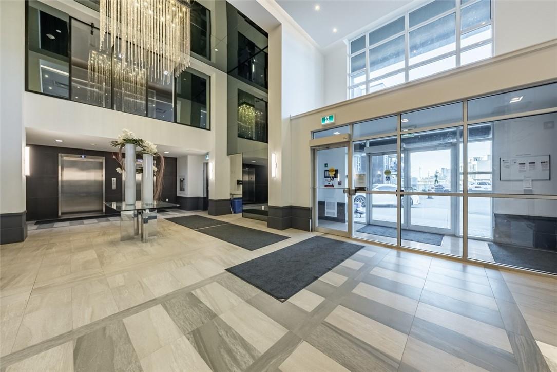 10 CONCORD Place|Unit #205