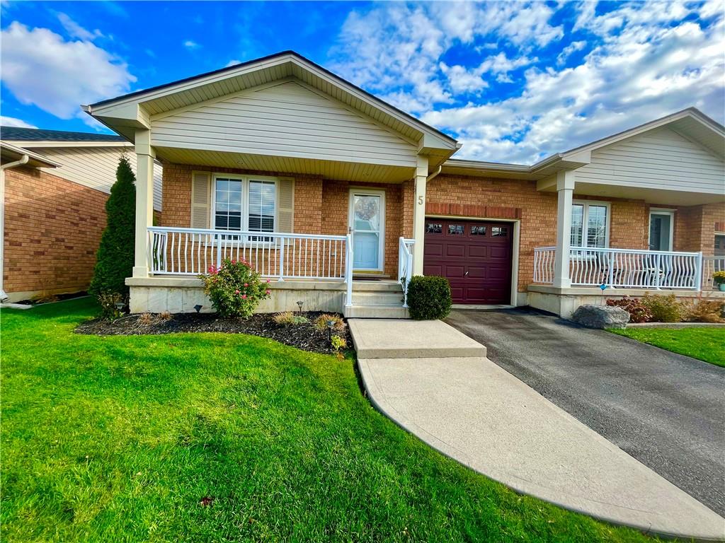 54 GARDEN Avenue|Unit #5