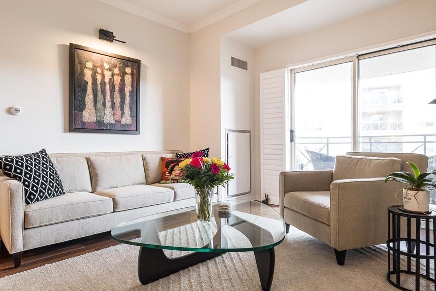 2000 Creekside Drive|Unit #604