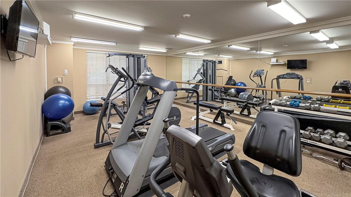2000 Creekside Drive|Unit #604