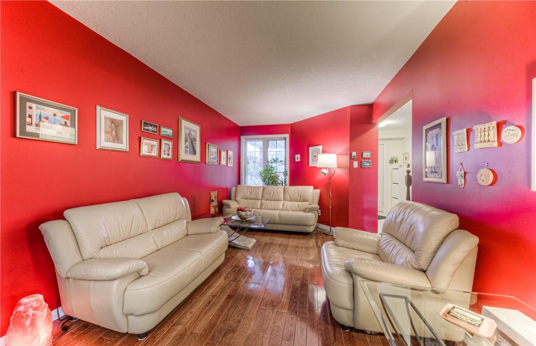 23 BEECHMANOR Crescent