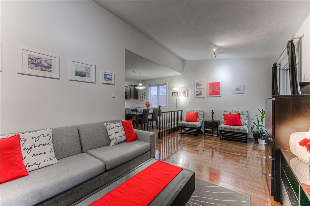 23 BEECHMANOR Crescent