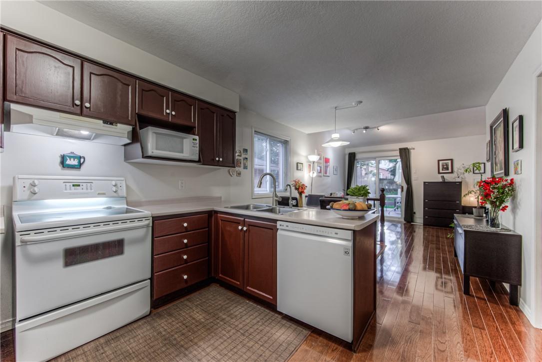 23 BEECHMANOR Crescent