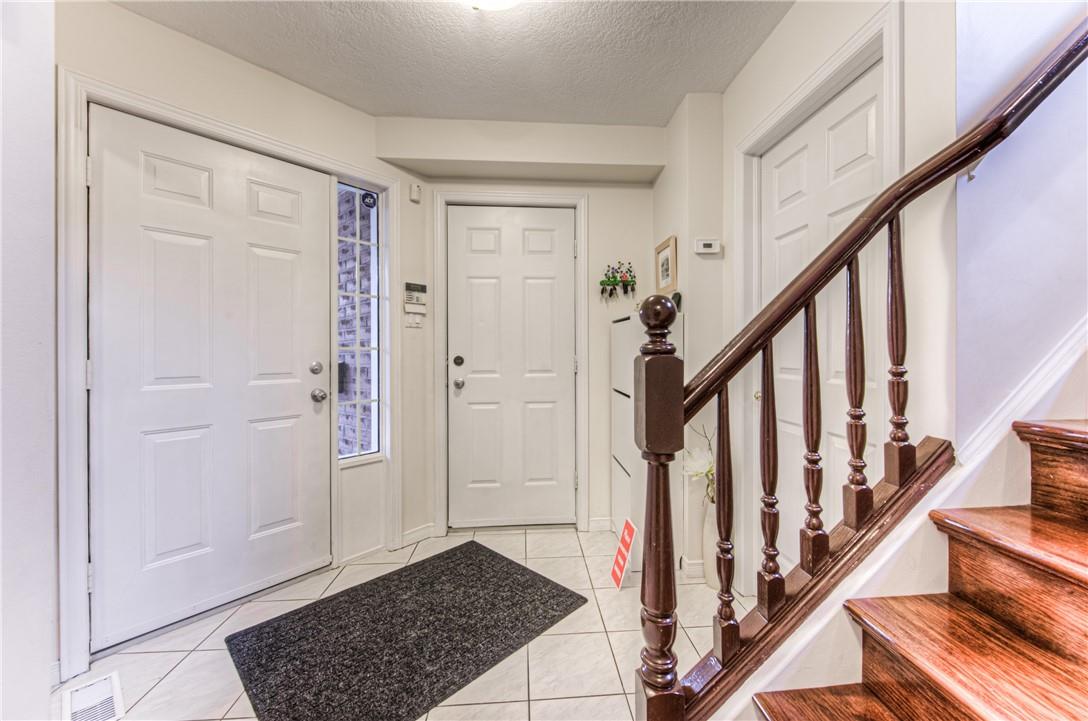 23 BEECHMANOR Crescent