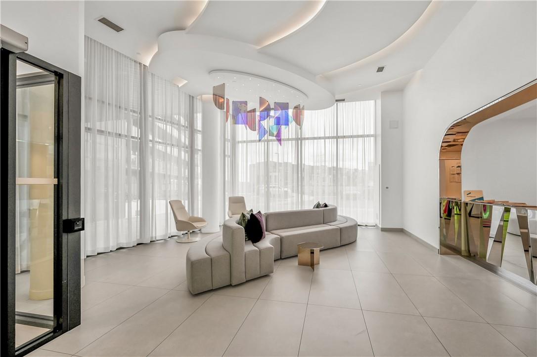 3200 Dakota Common|Unit #B301