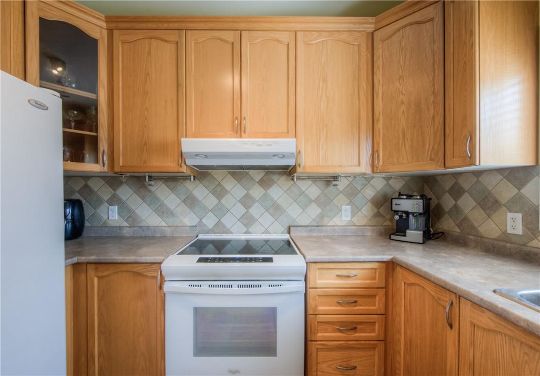 71 Greenstem Crescent