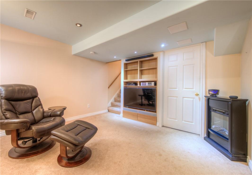 71 Greenstem Crescent