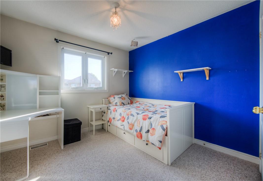 71 Greenstem Crescent