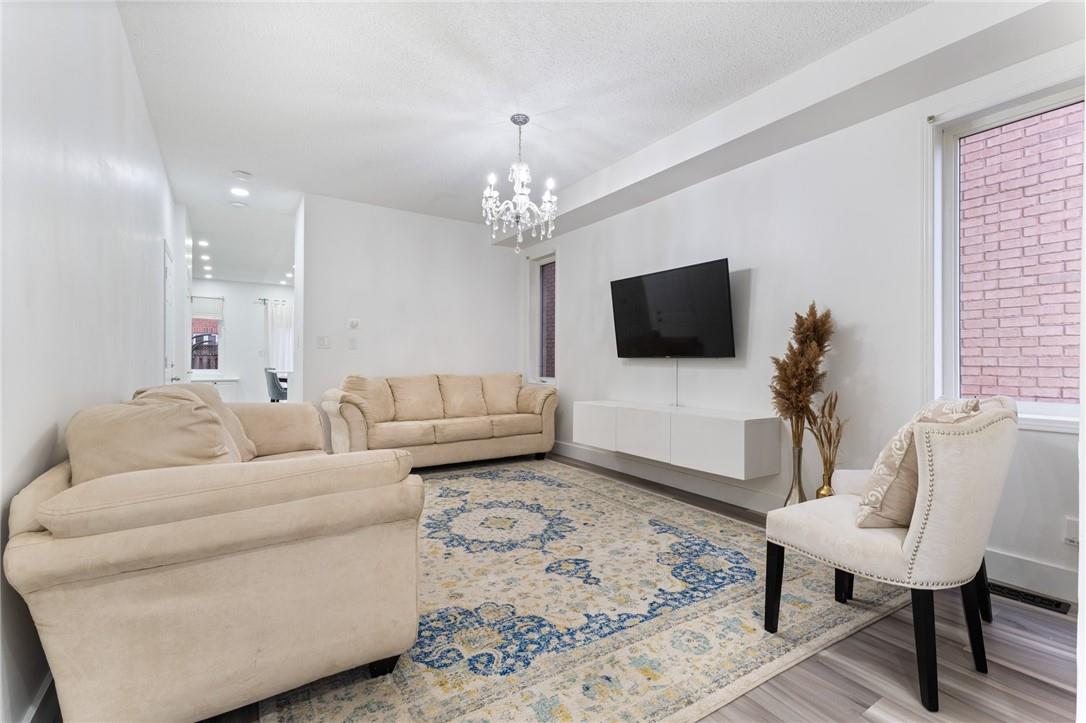 28 PANORAMA Way