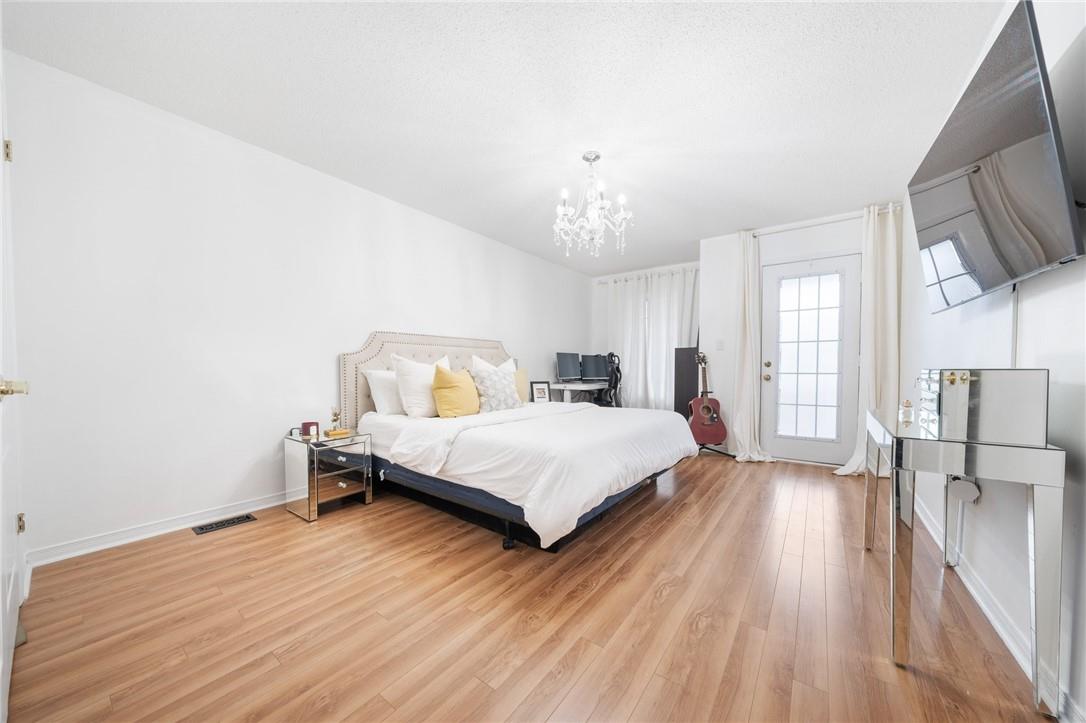 28 PANORAMA Way