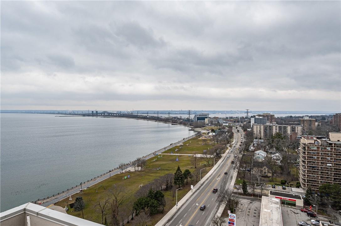 1477 LAKESHORE Road|Unit #1003