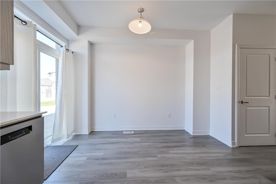 120 COURT Drive|Unit #4