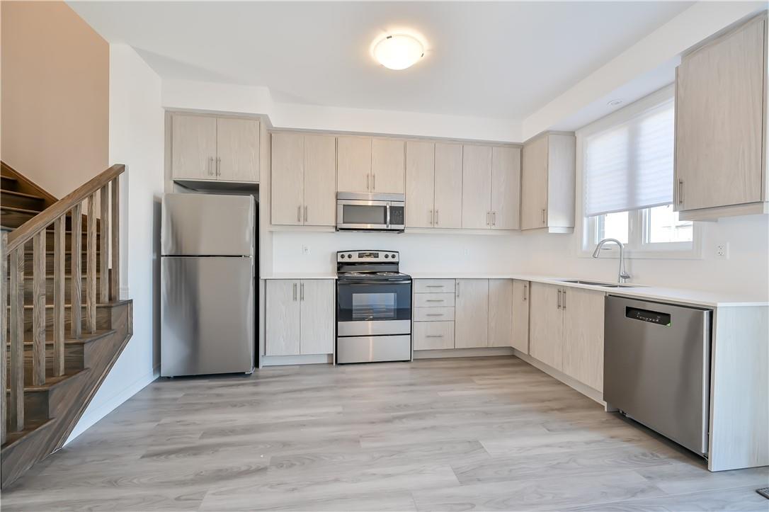 120 COURT Drive|Unit #4