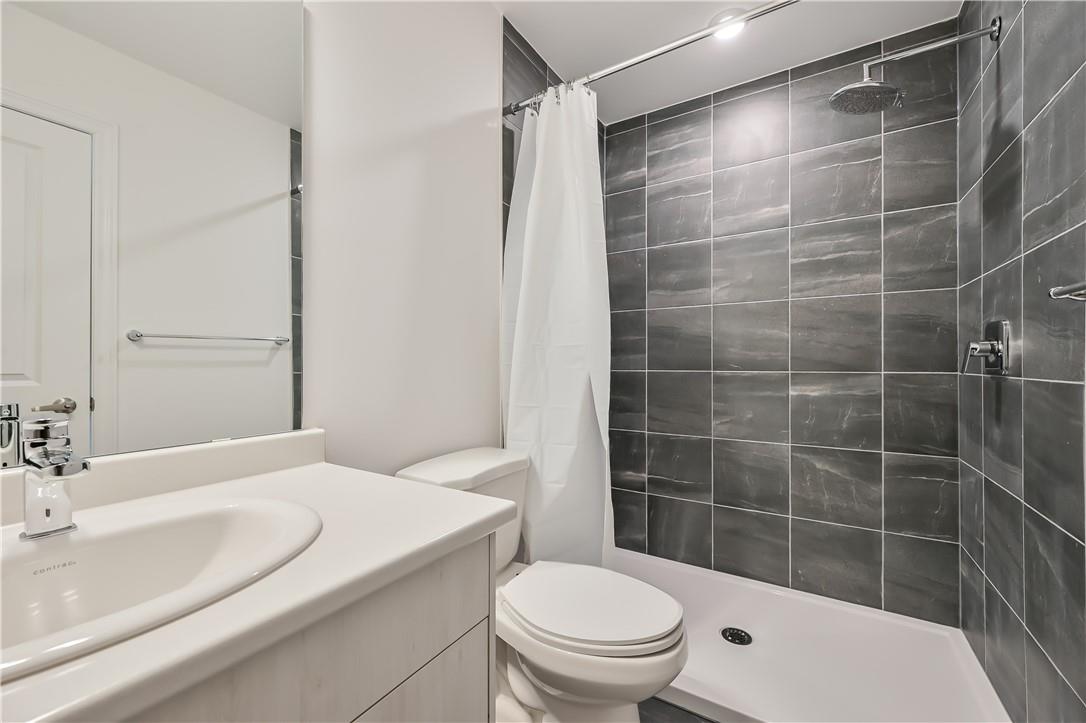 120 COURT Drive|Unit #4